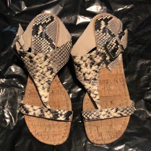 Donald J Pliner sandals
